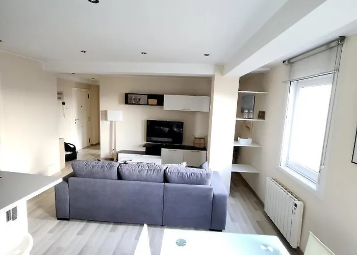 Tranquilidad Cerca De La Playa... Vivir La Ciudad A Coruña